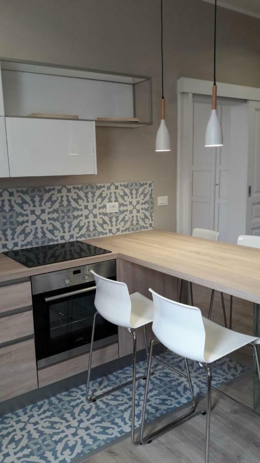 9 House Ortigia *