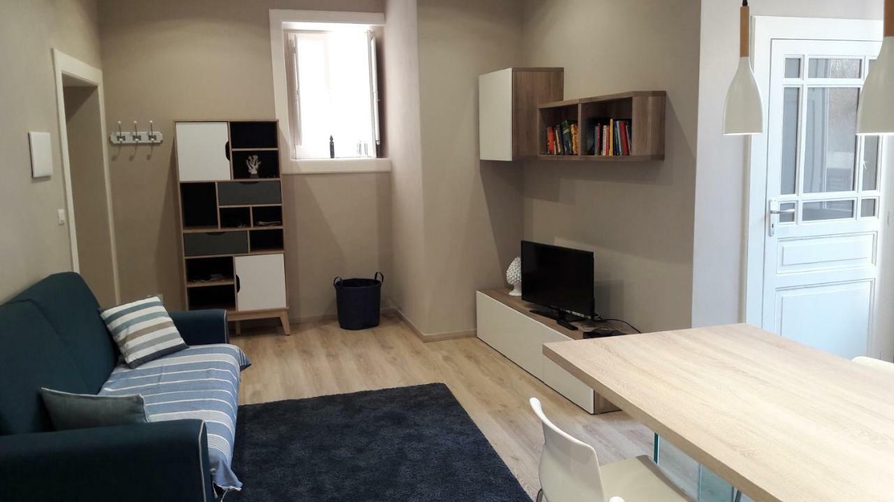 9 House Ortigia Appartement