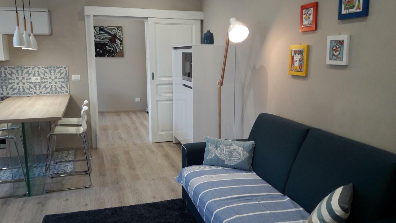 9 House Ortigia Apartment *